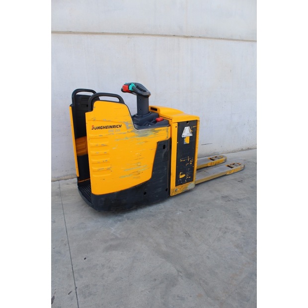 2013 Jungheinrich ERE 225-46873576