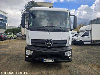 2017-mercedes-benz-antos-2543-1448343-46879804