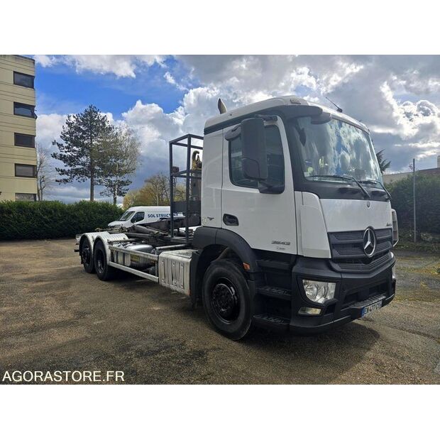 2017 Mercedes-Benz ANTOS 2543-46879805