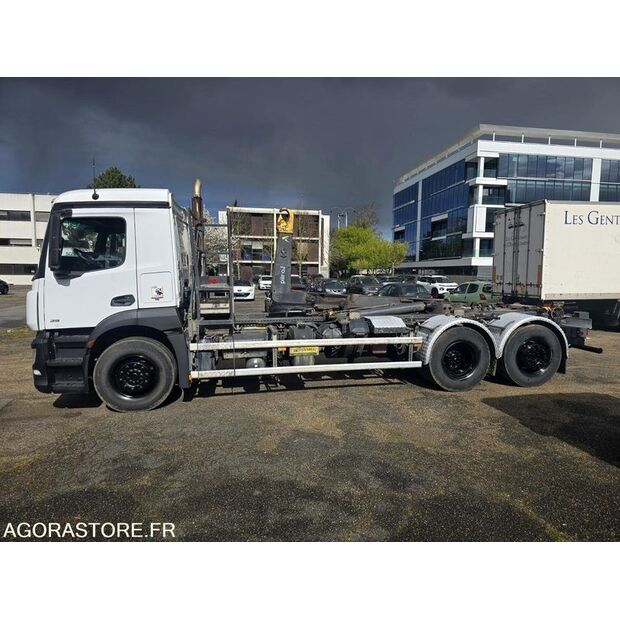 2017 Mercedes-Benz ANTOS 2543-46879810