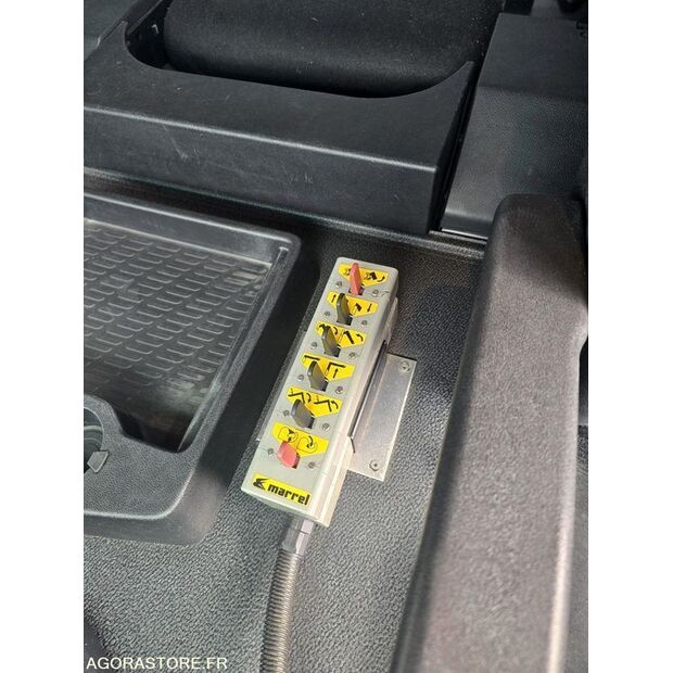 2017 Mercedes-Benz ANTOS 2543-46879820