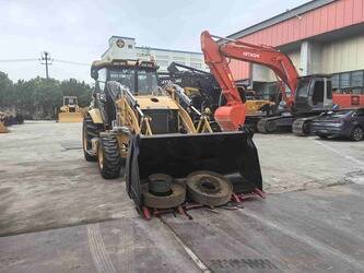 2023-caterpillar-420f-1448354-46881331