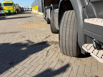 2017-scania-g410-1448107-46881493