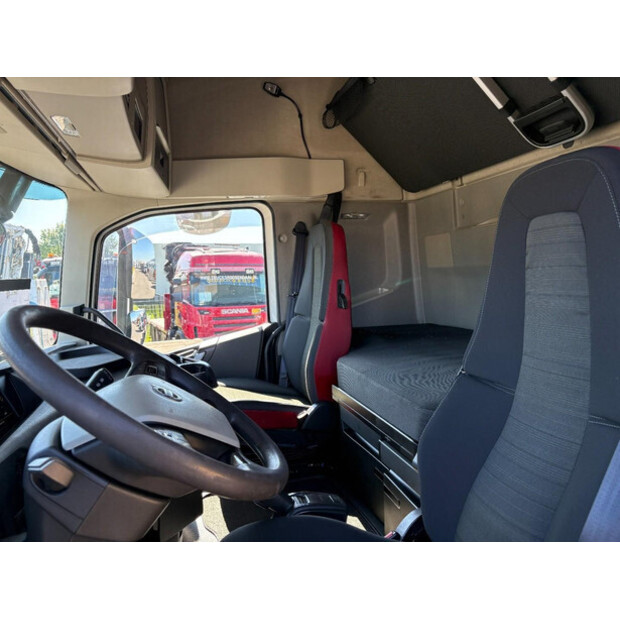 2018 Volvo FH-46881537