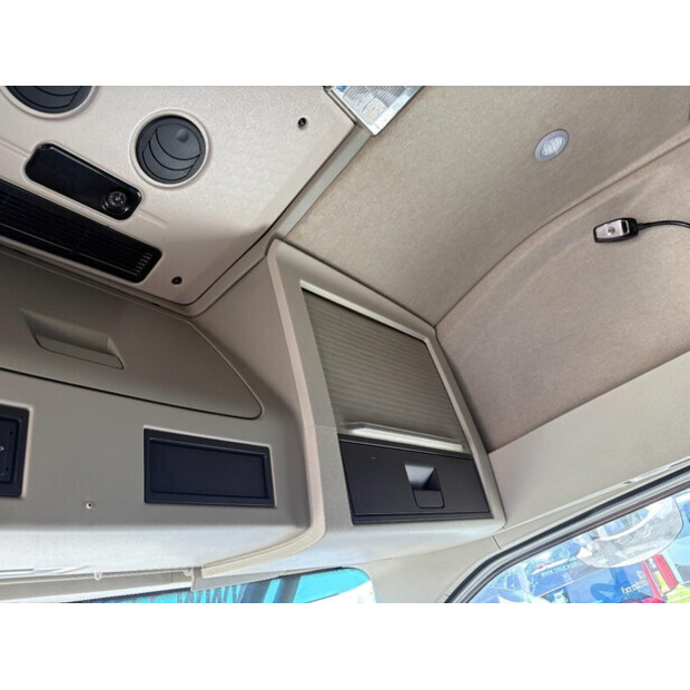 2018 Volvo FH-46881557