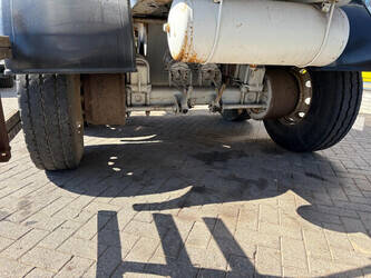 1999-kaiser-others-46881578