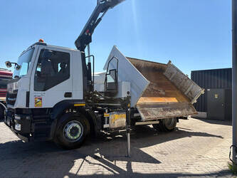 2016-iveco-stralis-1448359-46881590