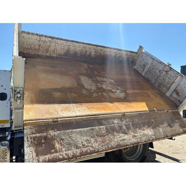 2016 Iveco STRALIS-46881611