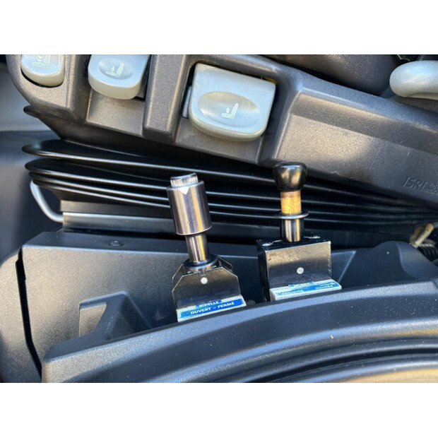 2016 Iveco STRALIS-46881614