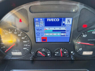 2016-iveco-stralis-1448359-46881617