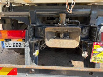 2016-iveco-stralis-1448360-46881650