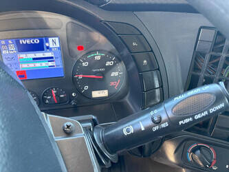 2016-iveco-stralis-1448360-46881670