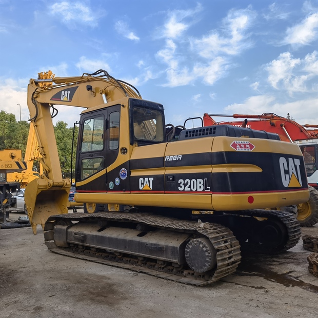 2022 Caterpillar 320BL-46881694