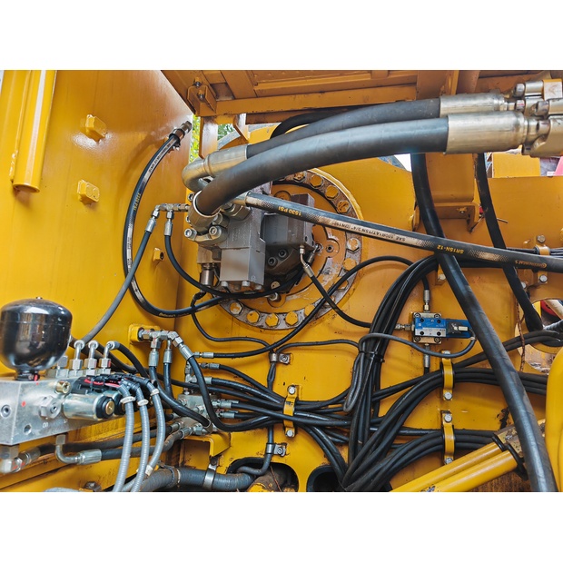 2020 ساني SR235-46881797