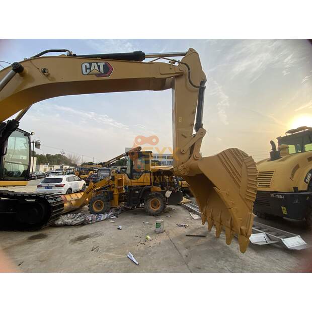 2026 Caterpillar 336-46881810