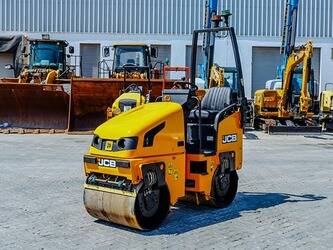 صورة ل معدات رص 2018 جيه سي بي VMT 160