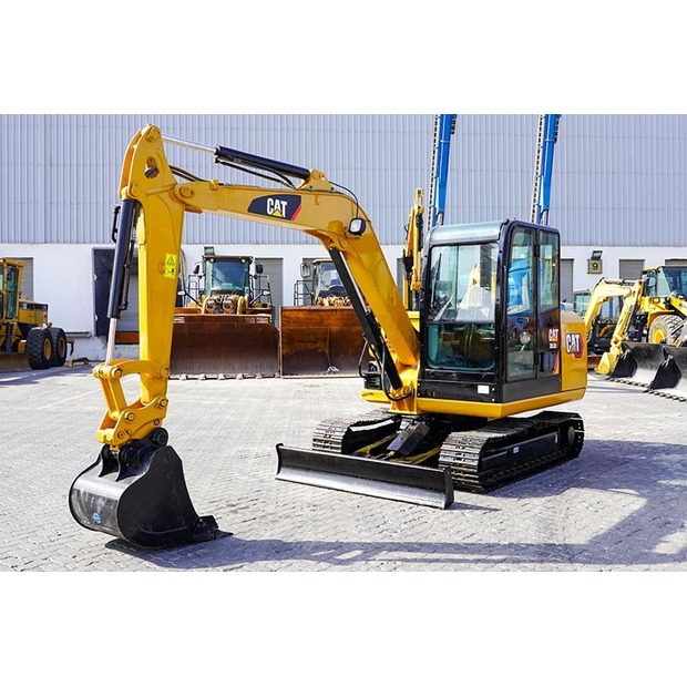 2021 Caterpillar 305.5 E2-46881863