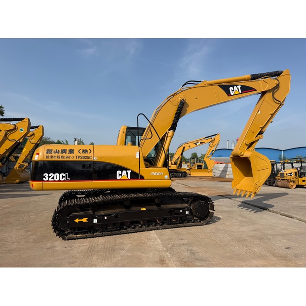 2017 Caterpillar 320BL-46881898