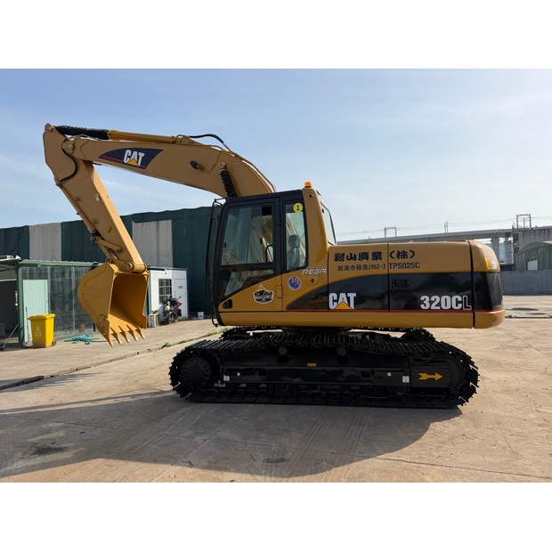 2017 كاتربيلر 320CL-46881908