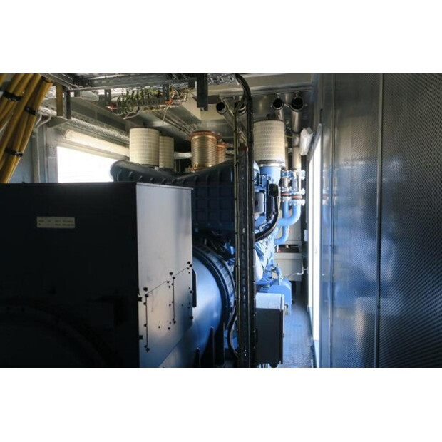 2008 ام تي يو 12V4000-46881928