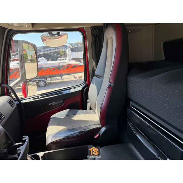 2017 Volvo FM-46882095