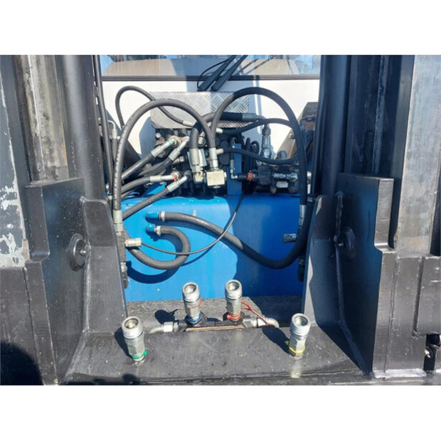 2013 Svetruck 1460-46882257