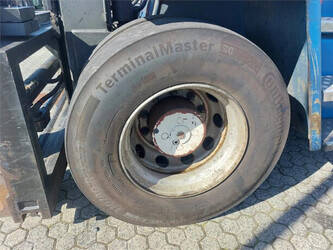 2013-svetruck-1460-46882258