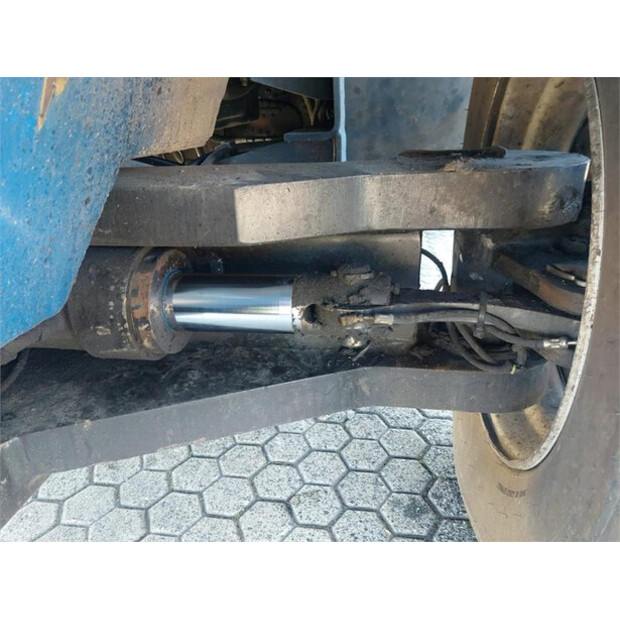 2013 Svetruck 1460-46882261