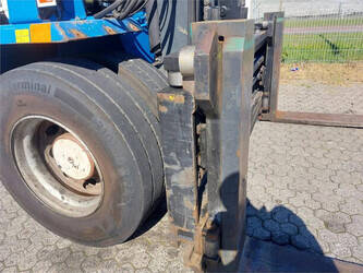 2012-svetruck-1460-46882291