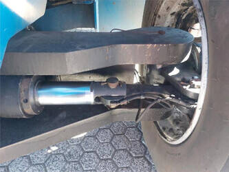 2012-svetruck-1460-46882298