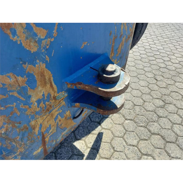 2012 Svetruck 1460-46882306