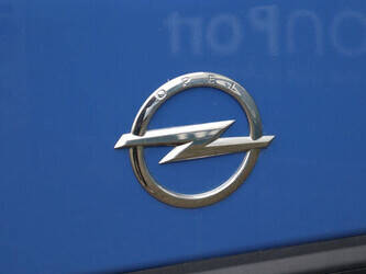 opel-movano-biturbo-46882943