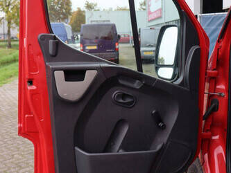 renault-master-1448447-46883004