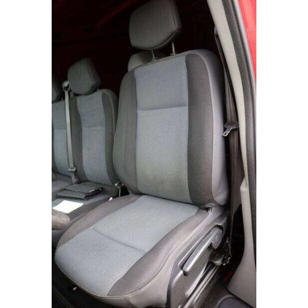 رينو Master-46883006