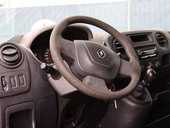 renault-master-1448447-46883007