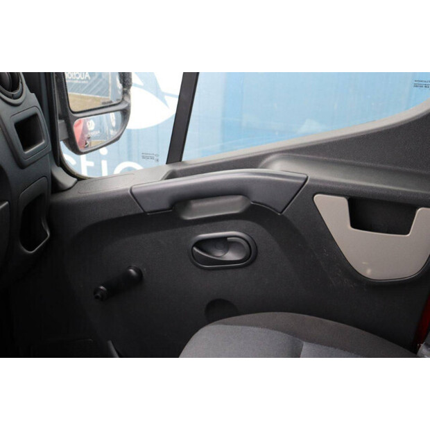 رينو Master-46883010