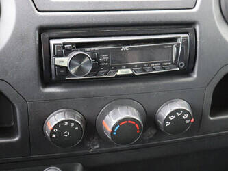 renault-master-1448447-46883013