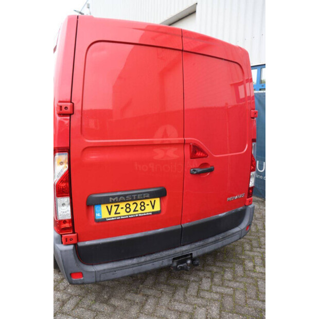 رينو Master-46883017