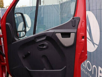 renault-master-1448447-46883022