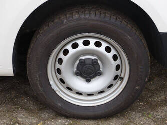 2015-volkswagen-caddy-1448451-46883116