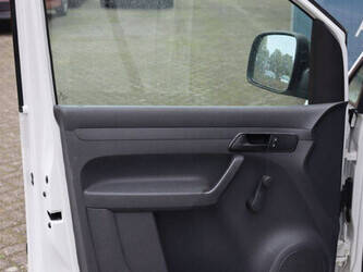 2015-volkswagen-caddy-1448451-46883124