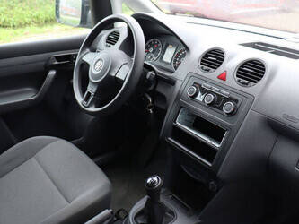 2015-volkswagen-caddy-1448451-46883148