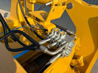 2026-caterpillar-d8-1448640-46884676