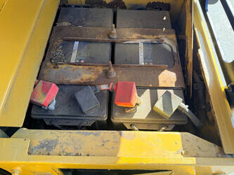 2016-caterpillar-d6t-xl-1448709-46885061