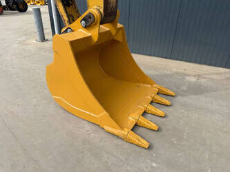 2015-caterpillar-320el-1448717-46885358