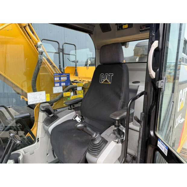 2015 Caterpillar 320EL-46885360