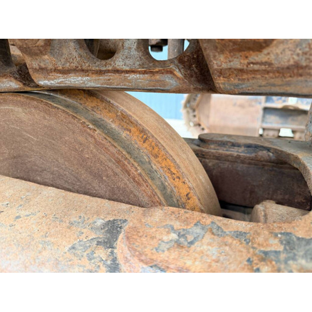 2018 Caterpillar 323-46885389