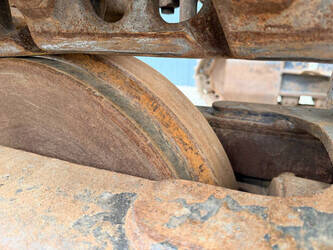 2018-caterpillar-323-1448718-46885389