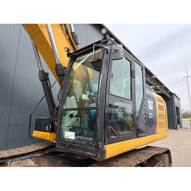 2012 Caterpillar 323EL VA-46885480