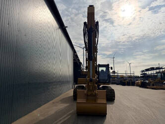 2020-caterpillar-330-1448722-46885554